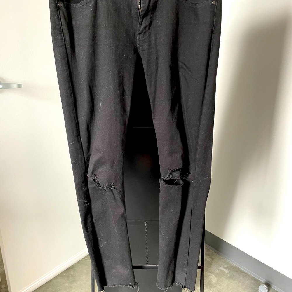 Black Jeans